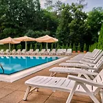 La Contessa Castle Hotel 4*