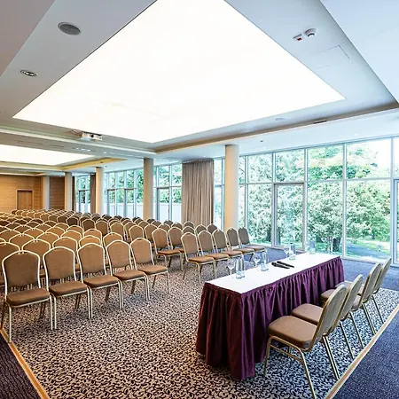 ホテル La Contessa Castle 4*