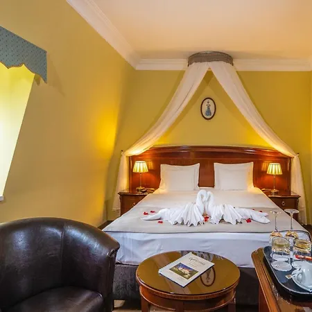 La Contessa Castle 4*