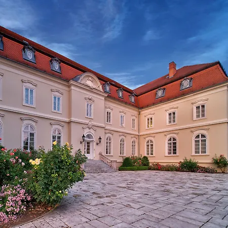 La Contessa Castle 4* Szilvásvárad