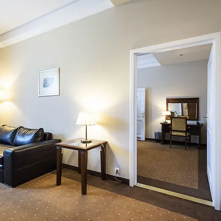 Hotel La Contessa Castle 4*