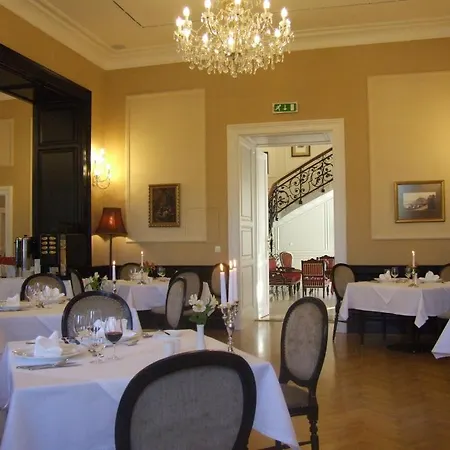 La Contessa Castle Hotel