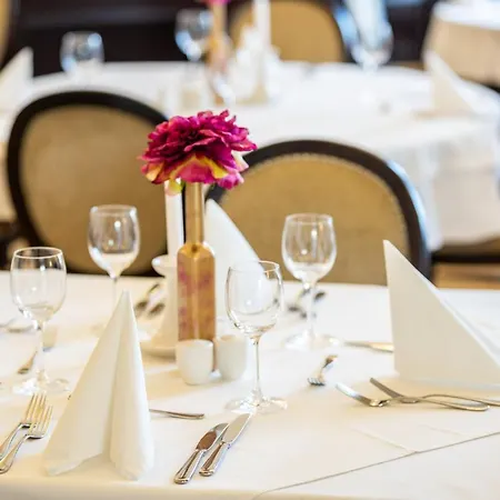 La Contessa Castle Szilvásvárad