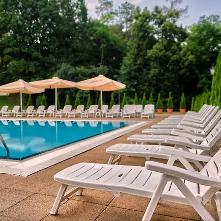 La Contessa Castle Hotel 4*