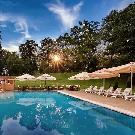 ホテル La Contessa Castle 4*