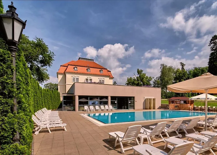 Szálloda La Contessa Castle 4*